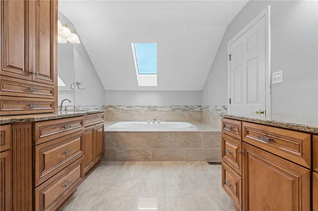 110 Aspen Ln gallery image 31