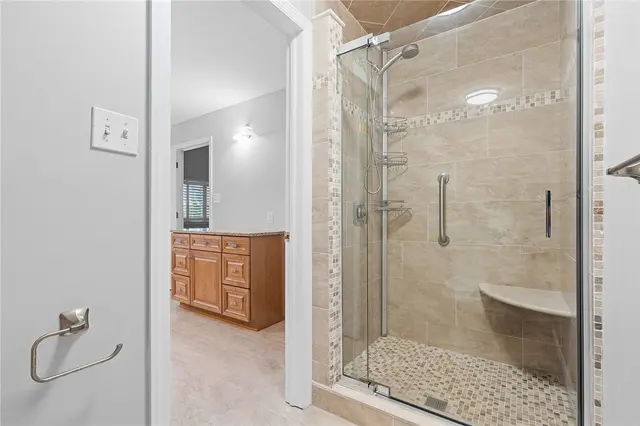 110 Aspen Ln gallery image 32