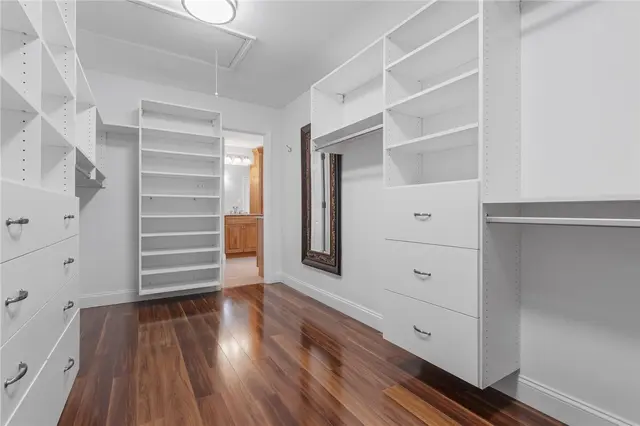 110 Aspen Ln gallery image 34
