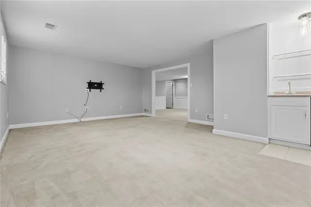 110 Aspen Ln gallery image 39