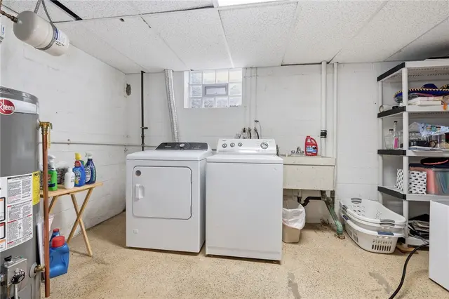 110 Cherrington Dr gallery image 26