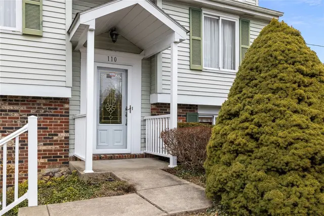 110 Lager Dr gallery image 3