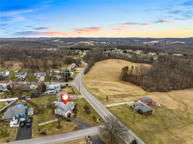 110 Lager Dr gallery image 37