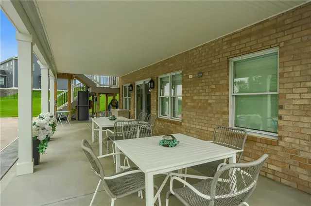 110 Miller Drive gallery image 23