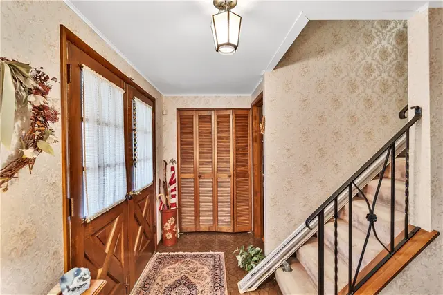 1103 Covington Pl gallery image 3