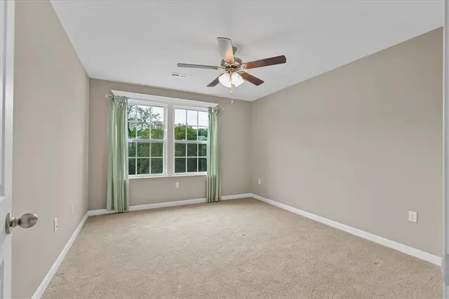 1103 Deerfield Drive gallery image 23
