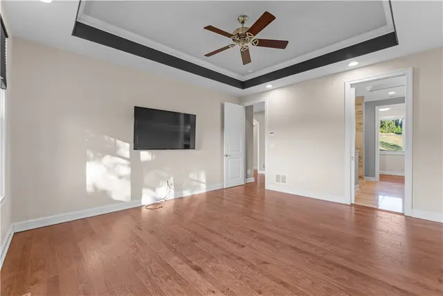 1104 Castletown Ct gallery image 13