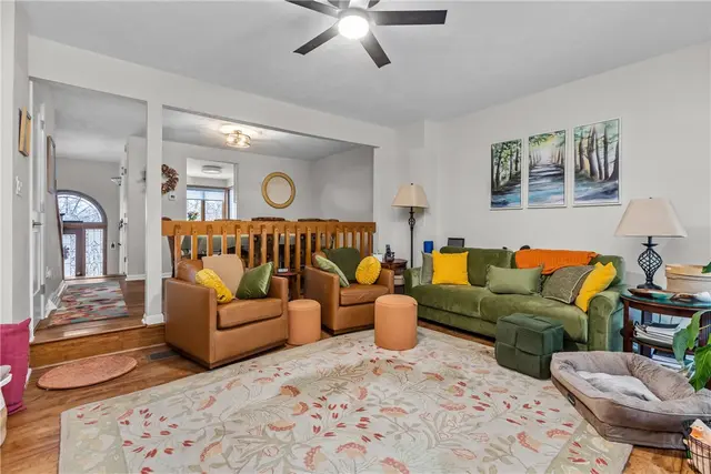 1104 W Ridge Road gallery image 13
