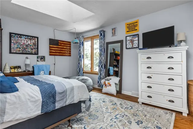1104 W Ridge Road gallery image 16