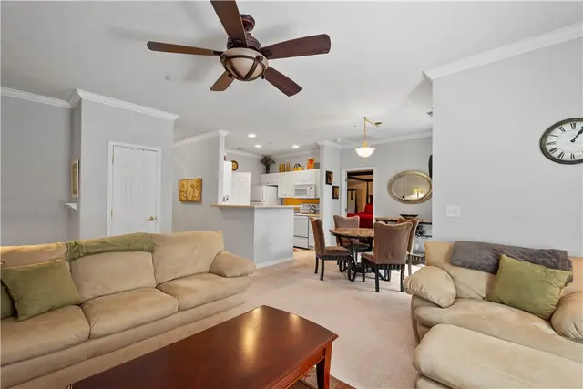 1106 Prescott Pl gallery image 15