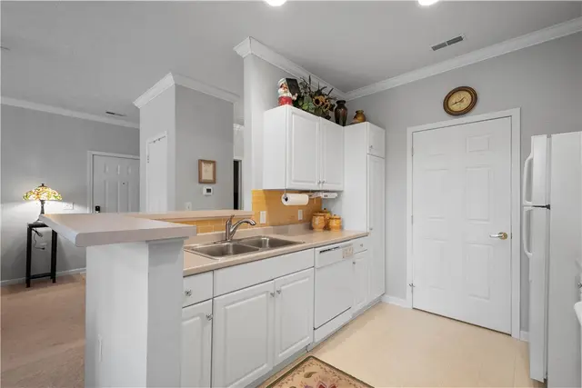 1106 Prescott Pl gallery image 25