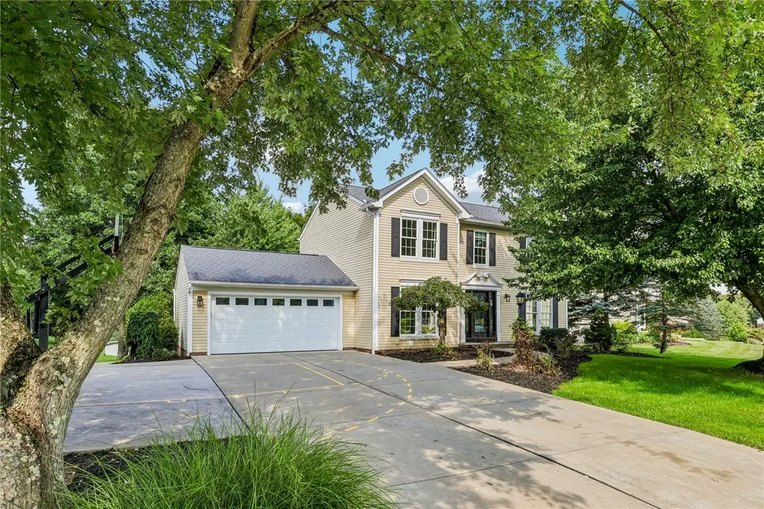 111 Aberdeen Dr