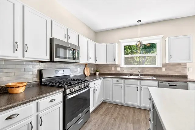 111 Alder Drive gallery image 34