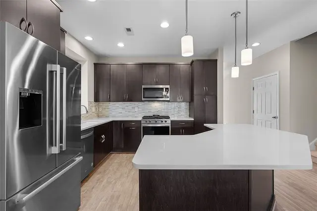 111 Continental Ln gallery image 14