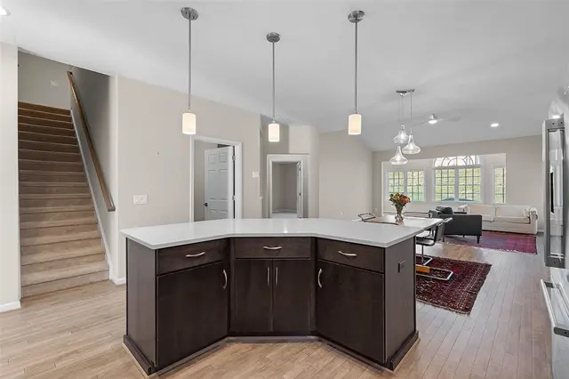 111 Continental Ln gallery image 15