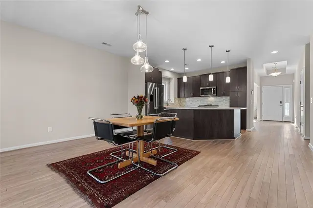 111 Continental Ln gallery image 18