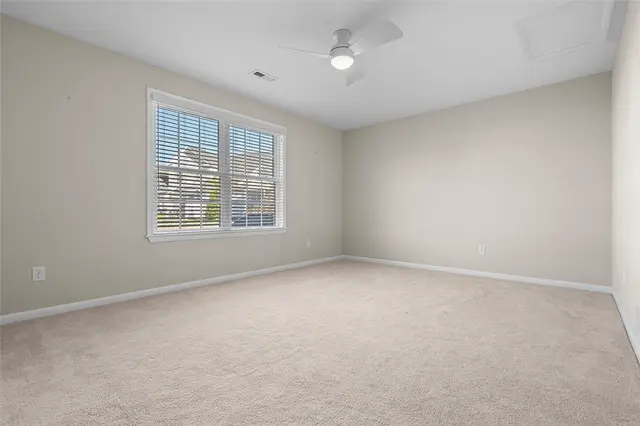 111 Continental Ln gallery image 35