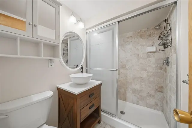 111 Doray Dr gallery image 16