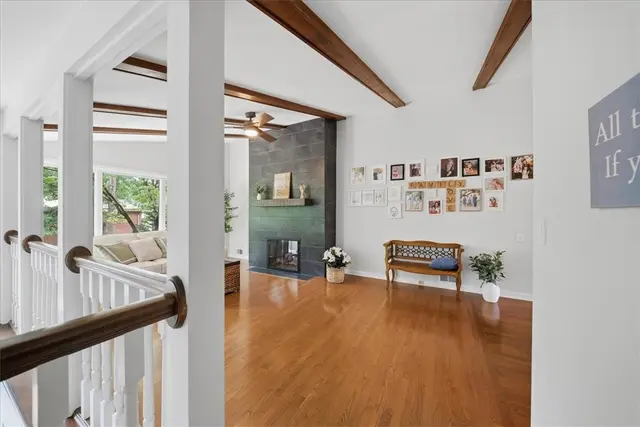 111 Doray Dr gallery image 31