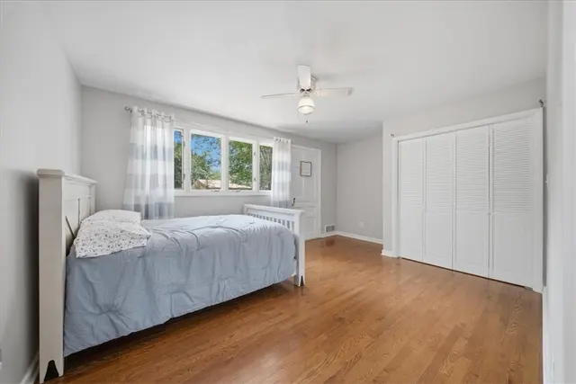 111 Doray Dr gallery image 32