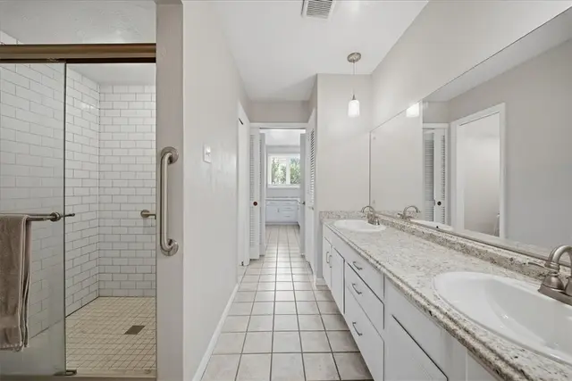 111 Doray Dr gallery image 38