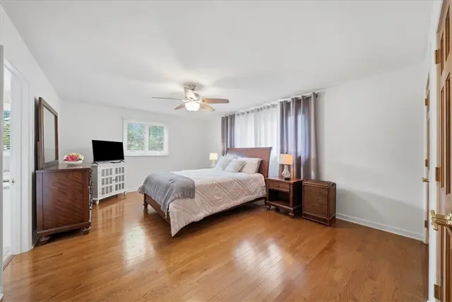 111 Doray Dr gallery image 44