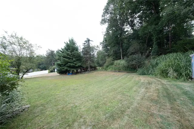 111 Ennerdale Ln gallery image 7