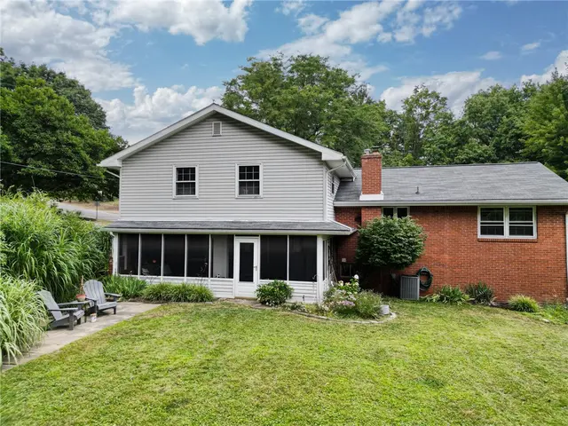 111 Ennerdale Ln gallery image 33
