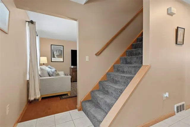 111 Greenhill Rd gallery image 12