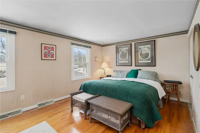 111 N Harleston Dr gallery image 2