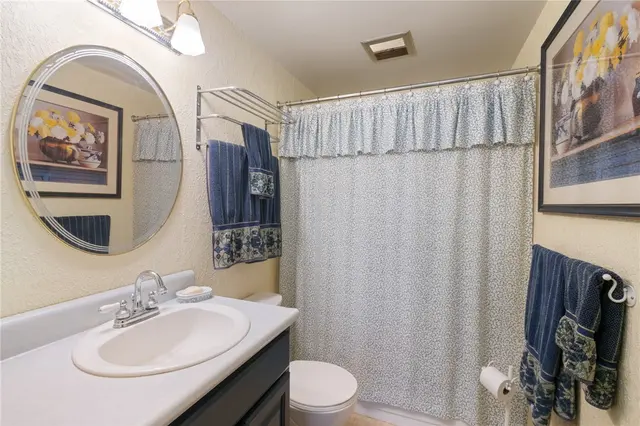 111 N Harleston Dr gallery image 10