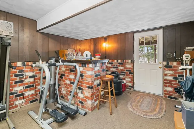 111 N Harleston Dr gallery image 12