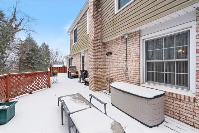111 N Harleston Dr gallery image 24