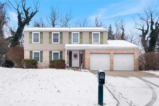 111 N Harleston Dr
