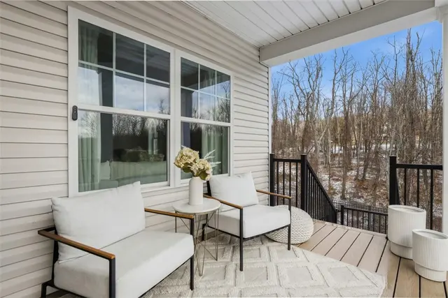 111 Stillwater Ln gallery image 19