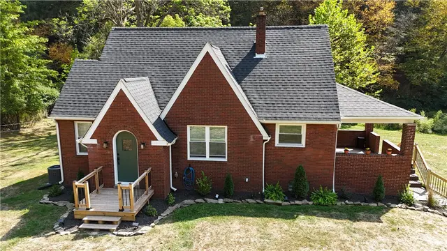 1112 Big Sewickley Creek Rd gallery image 22