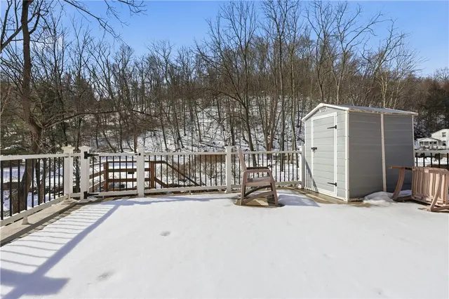 1113 Rochester Rd gallery image 6