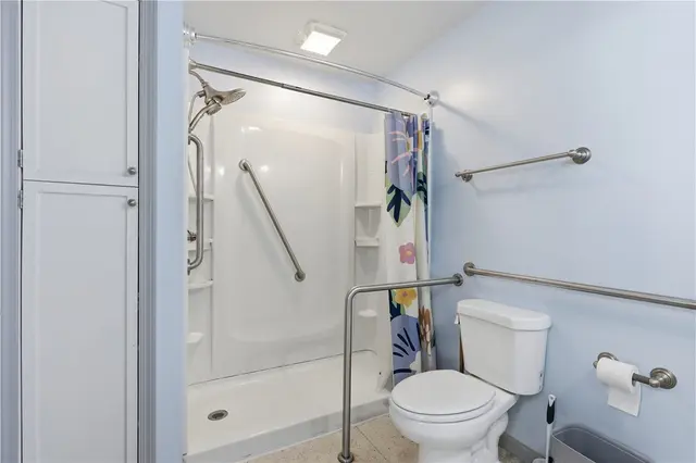 1113 Rochester Rd gallery image 19