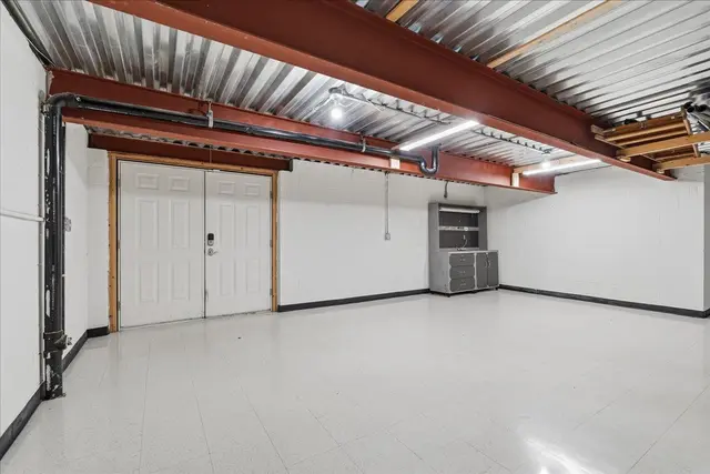 112 Mirage DRIVE gallery image 4