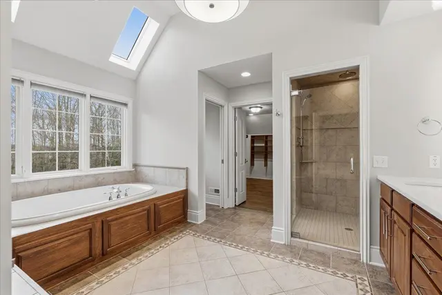 112 Mirage DRIVE gallery image 5