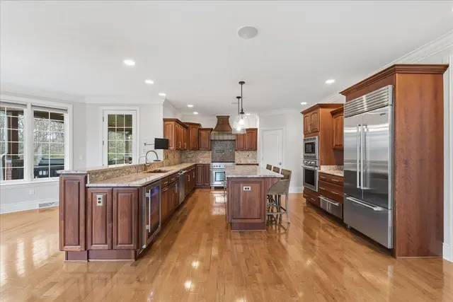 112 Mirage DRIVE gallery image 10