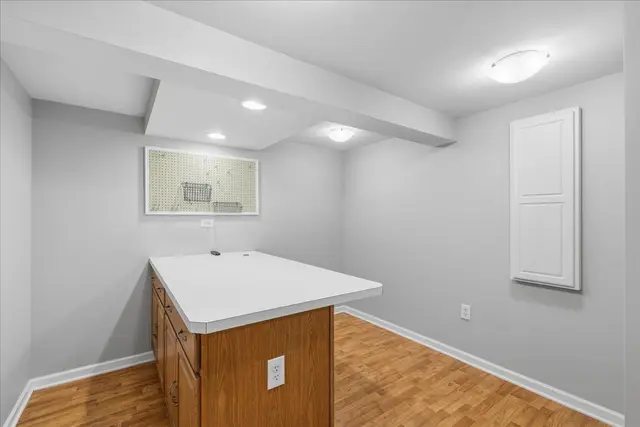 112 Mirage DRIVE gallery image 16