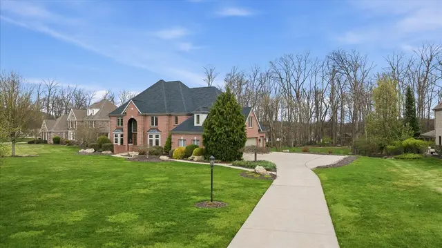 112 Mirage DRIVE gallery image 21