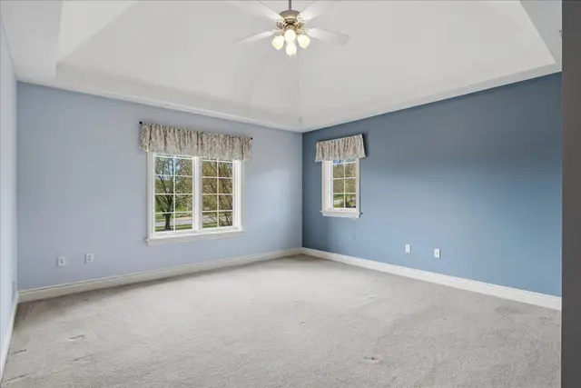 112 Mirage DRIVE gallery image 27
