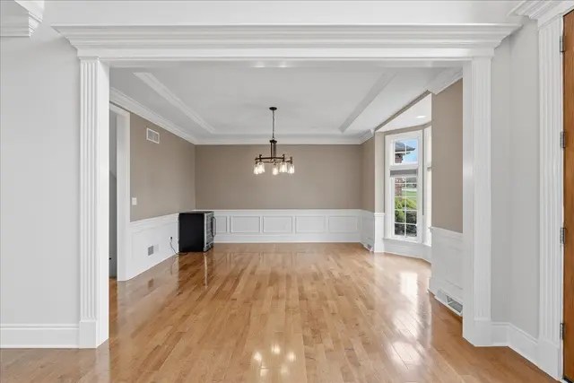 112 Mirage DRIVE gallery image 33