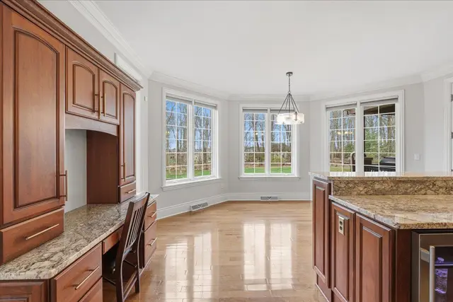 112 Mirage DRIVE gallery image 44