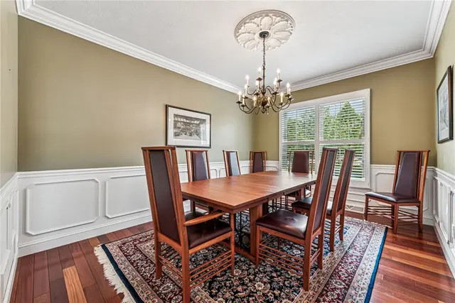 112 Redmond Ct gallery image 32