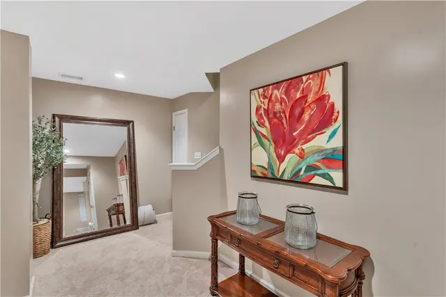 112 Southern Valley Ct gallery image 33