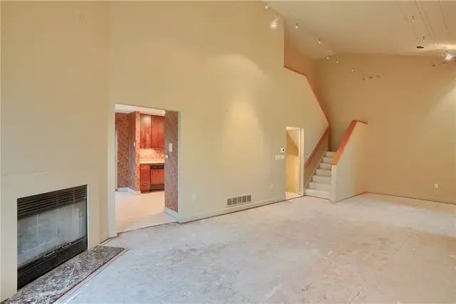 112 Trolley Court gallery image 23