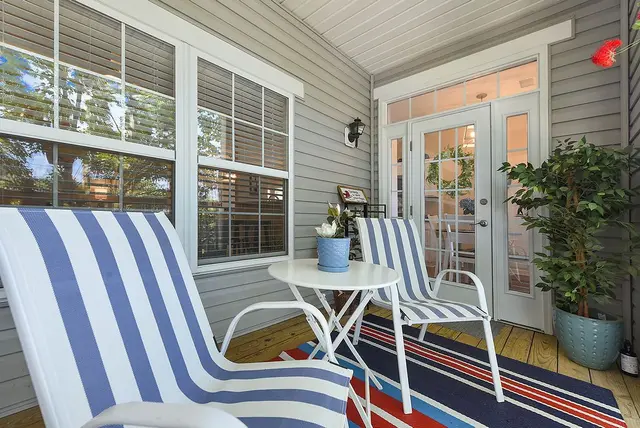 1127 Prescott Pl gallery image 19